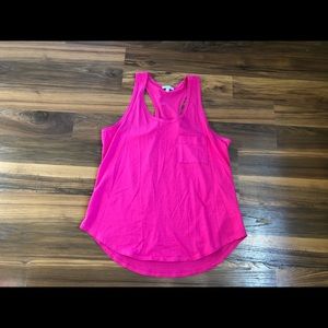 Pink pocket tank